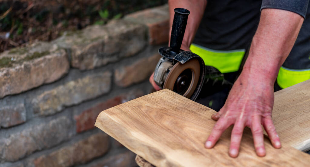 use flap disc for wood